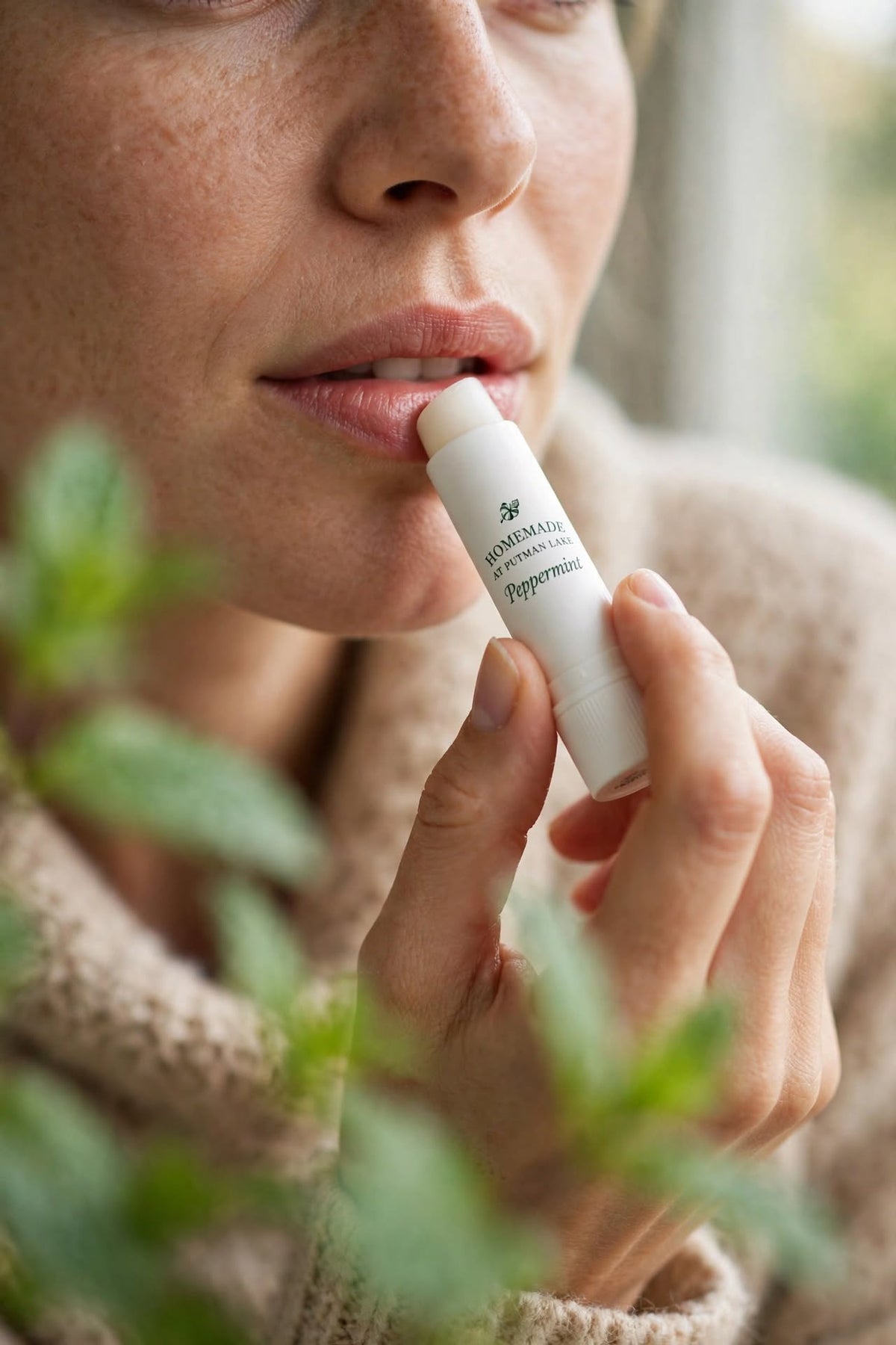 Mint Lip Balm - Natural Beeswax Balm for Dry, Chapped Lips