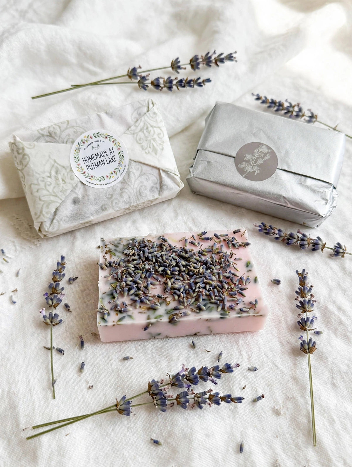 Homemade Lavender & Shea Butter Soap Bar - With Real Lavender Buds - 2 oz